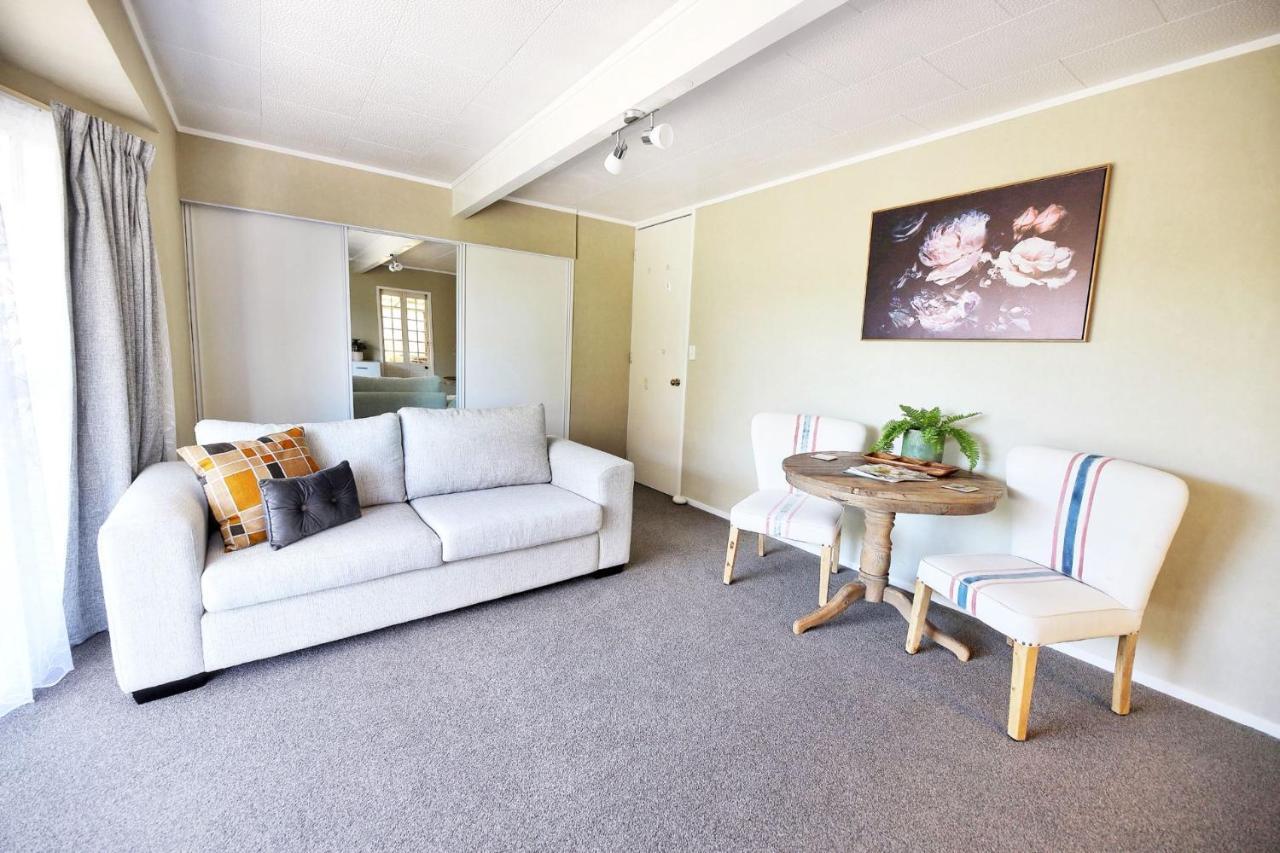 Cozy 1Br Stay In Taupo Central Exteriör bild